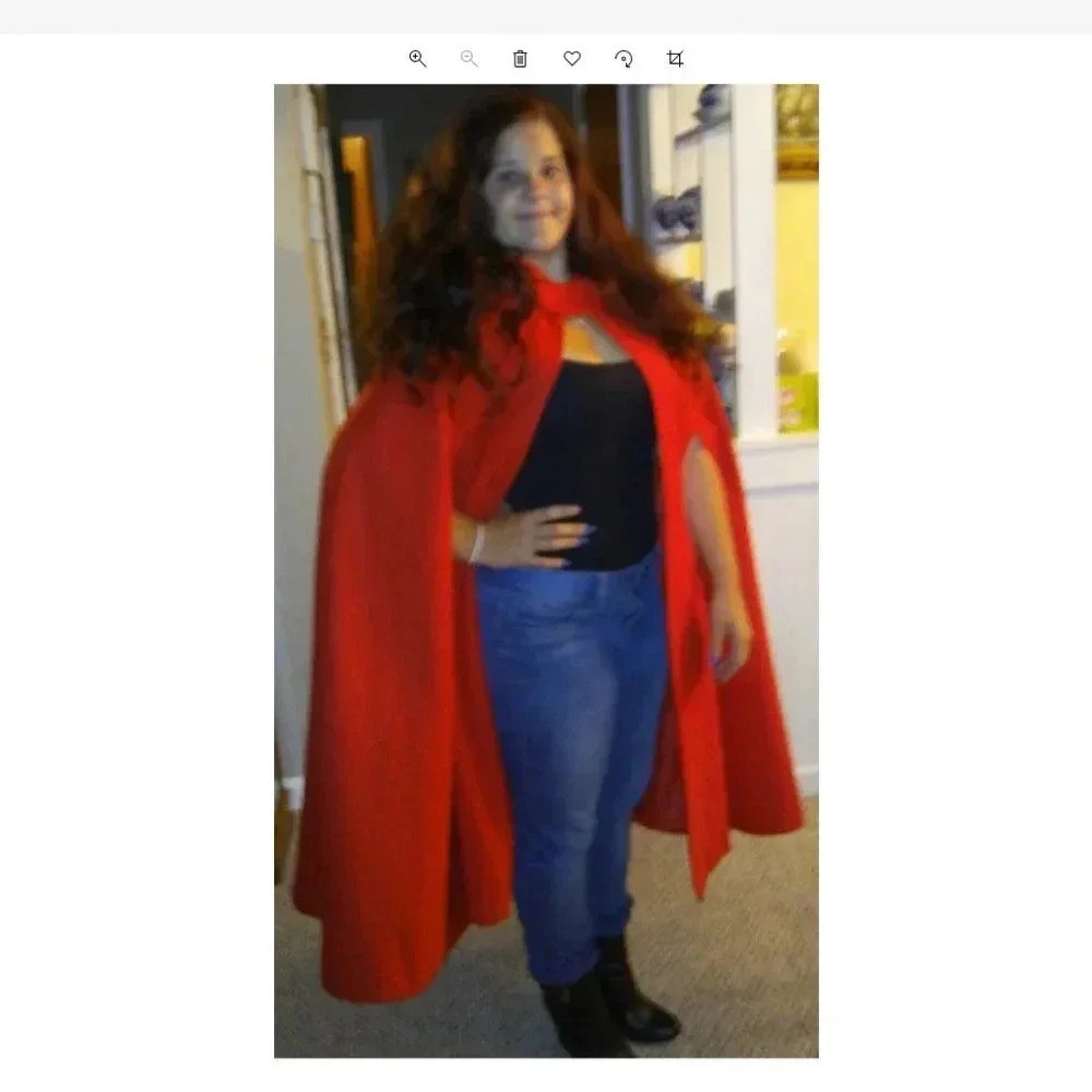 Hooded JR  Cape Cloak Large but fits like a medium - Picture 7 of 8